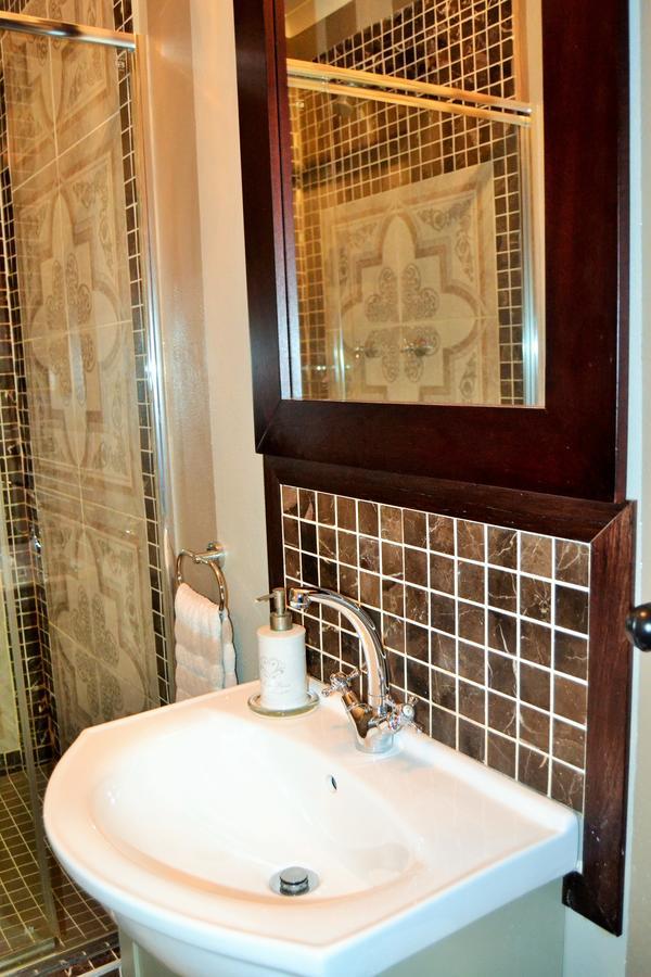 Versailles Self-Catering Wellington Zewnętrze zdjęcie
